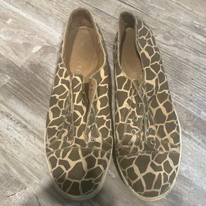 Giraffe print slip on shoe